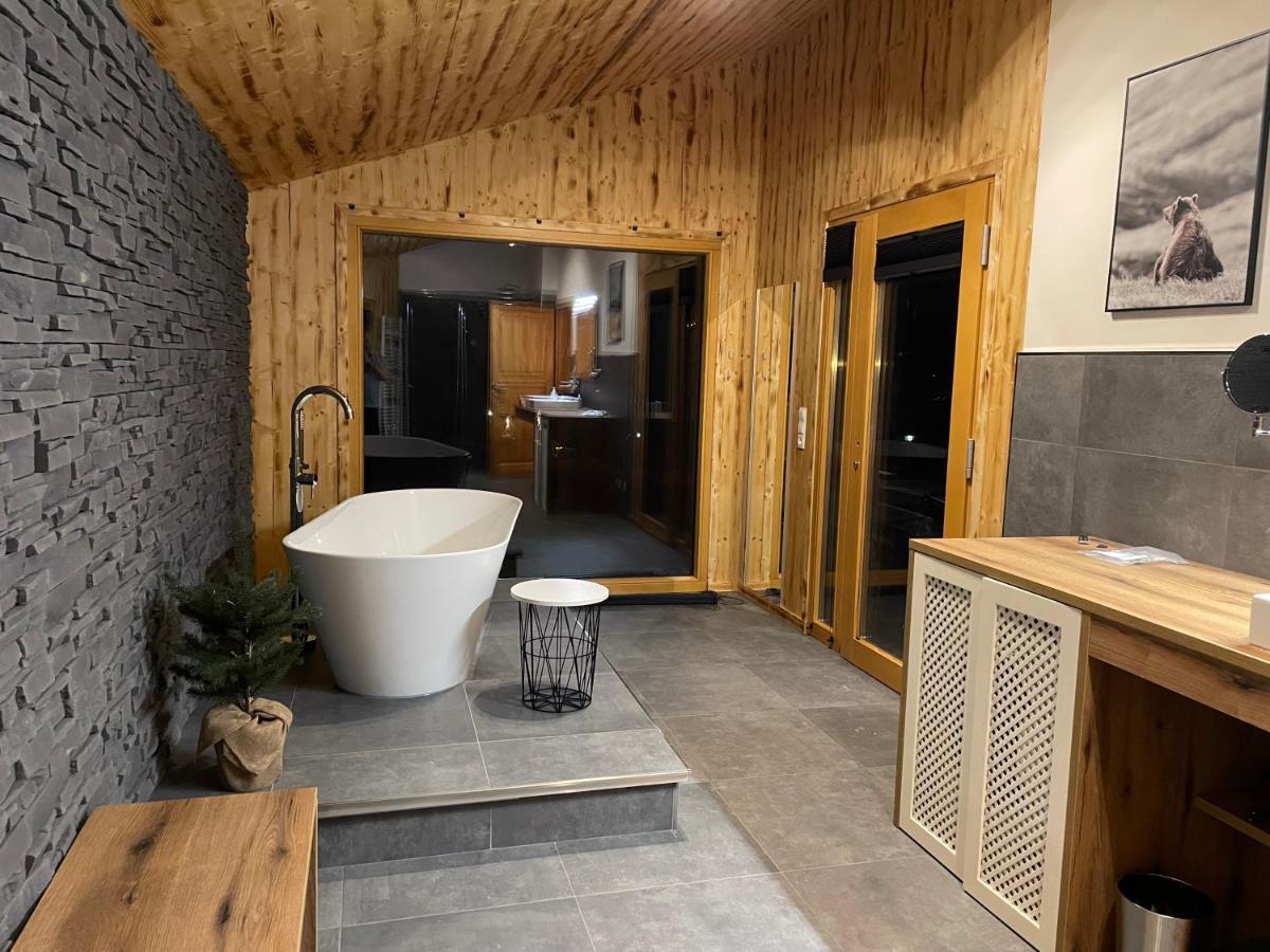 Hillside Chalet Kreischberg ザンクト・ローレンツェン・オプ・ムーラウ エクステリア 写真