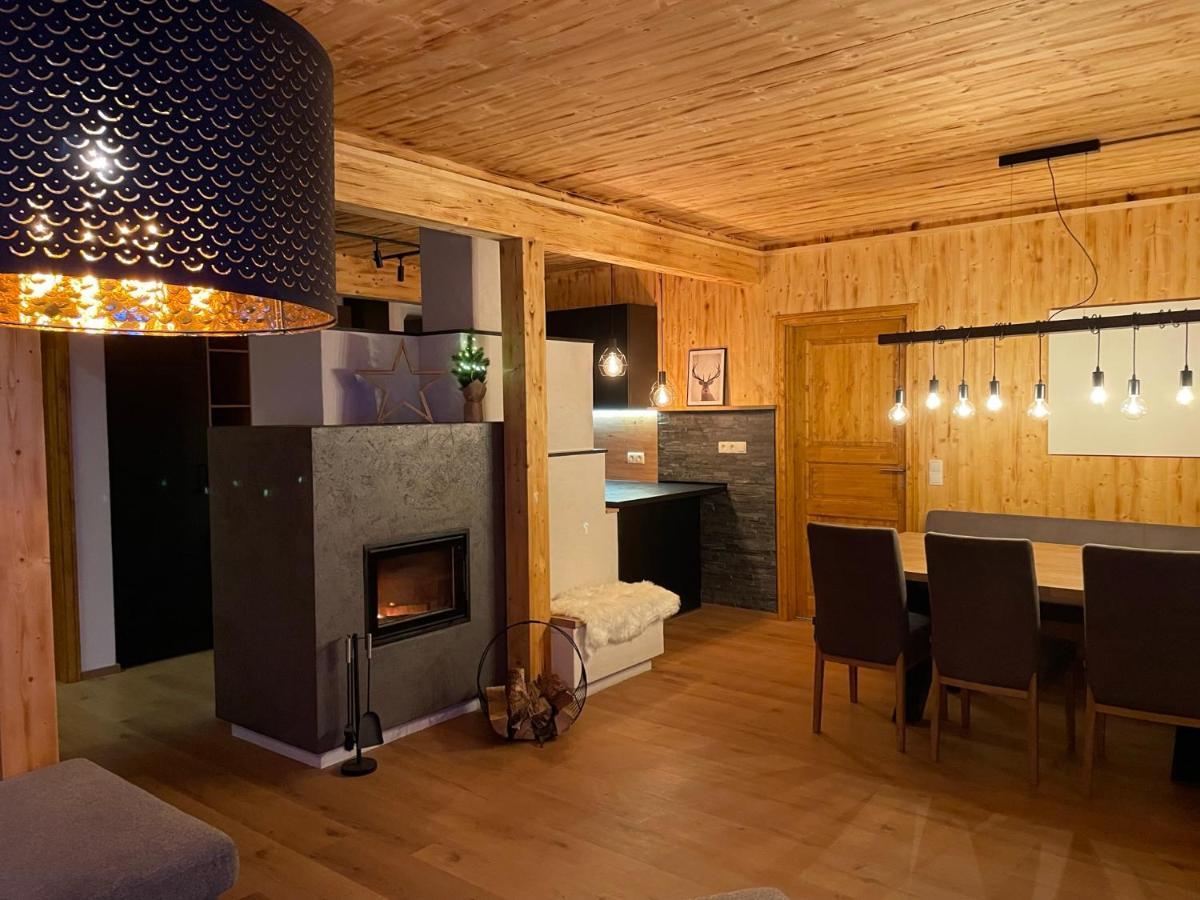 Hillside Chalet Kreischberg ザンクト・ローレンツェン・オプ・ムーラウ エクステリア 写真