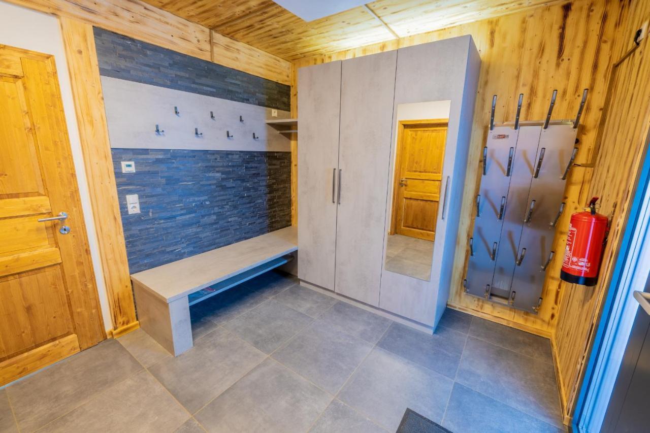 Hillside Chalet Kreischberg ザンクト・ローレンツェン・オプ・ムーラウ エクステリア 写真